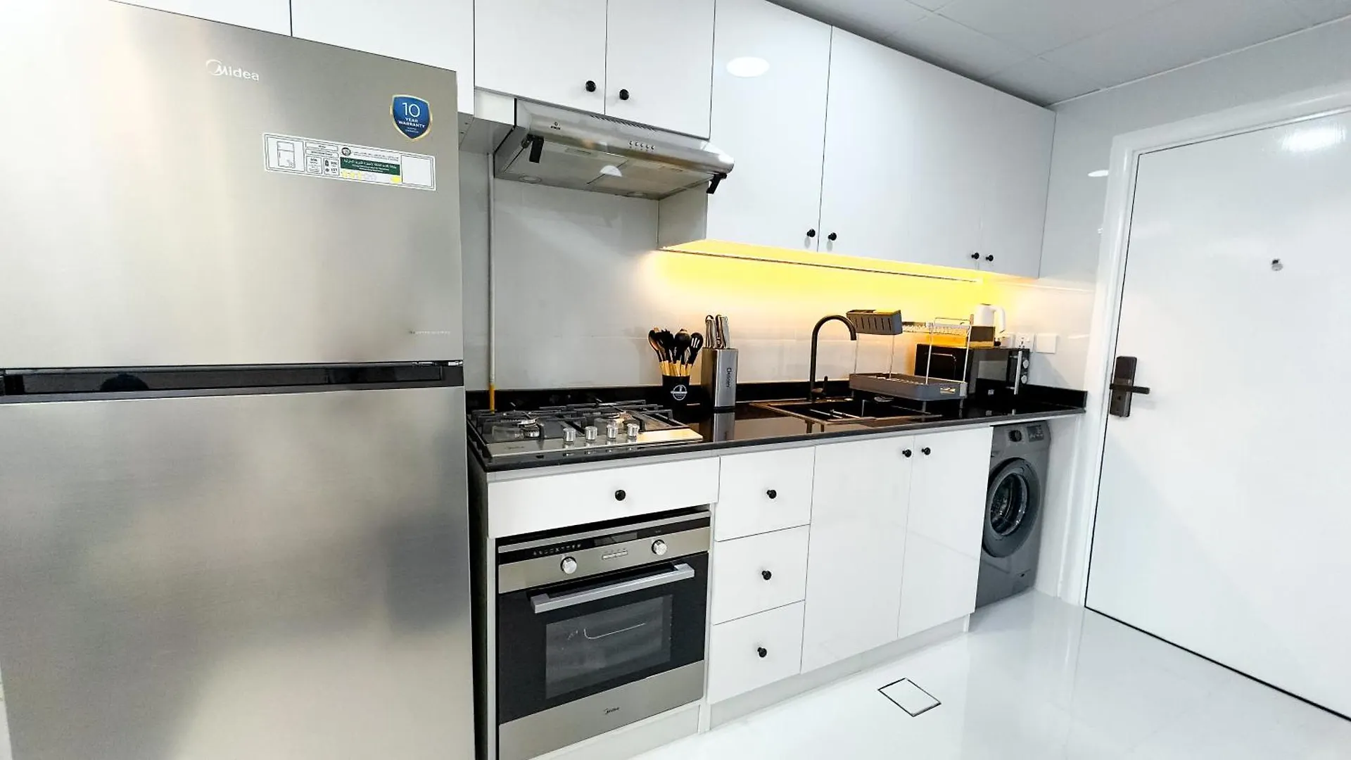 Dubai Marina - Stylish Studio Apartment - Marina Diamond 2