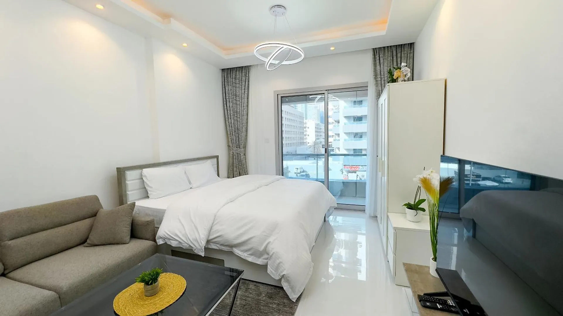 Dubai Marina - Stylish Studio Apartment - Marina Diamond 2 United Arab Emirates
